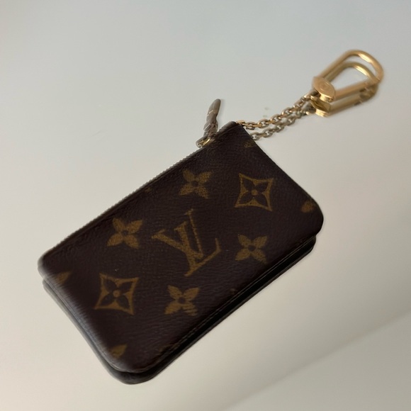 SOLD Vintage Louis Vuitton Monogram Key Cles Leather Key Chain Wallet Card - Picture 3 of 6